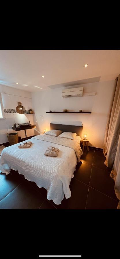 Maison De Village Ecusson - Logement Entier - 160M2 - 4Chambres - Centre Ville - Terrasse - Climatise Nimes Ngoại thất bức ảnh